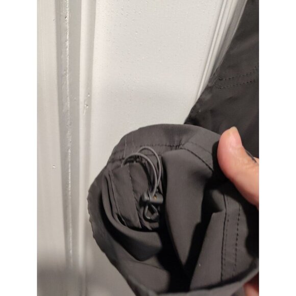 Eddie Bauer Hiking Pants Sz 6 Women Gray Crop Button Cargo Pocket Drawstring Leg - Picture 8 of 10